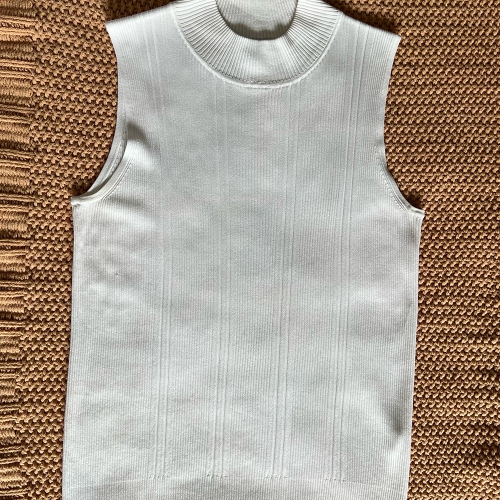 Dressbarn Sleeveless Top